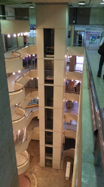 Galerias Nacionales Elevator